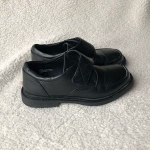 Black Lito Dress Shoes- size 3